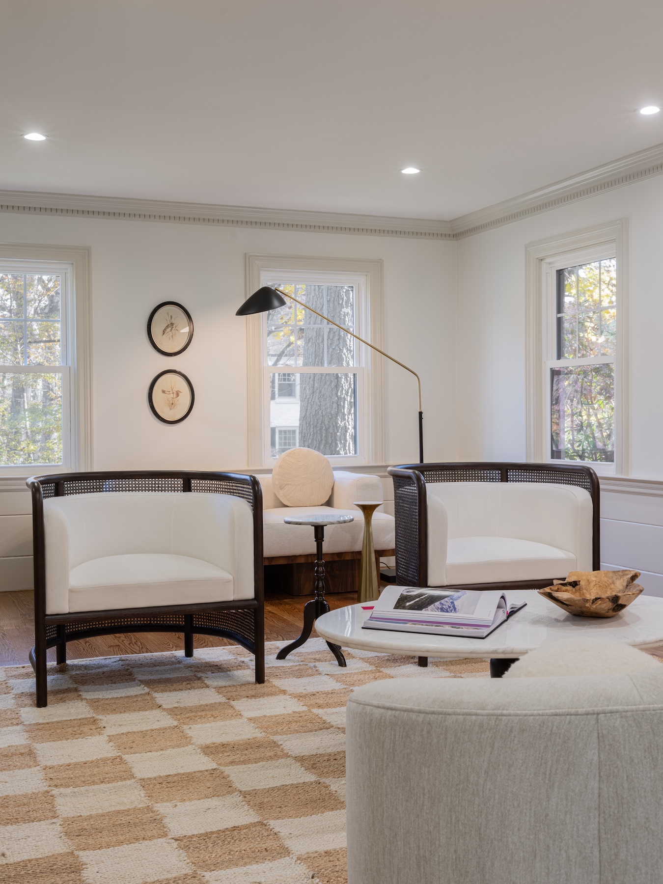 transitional design style living room