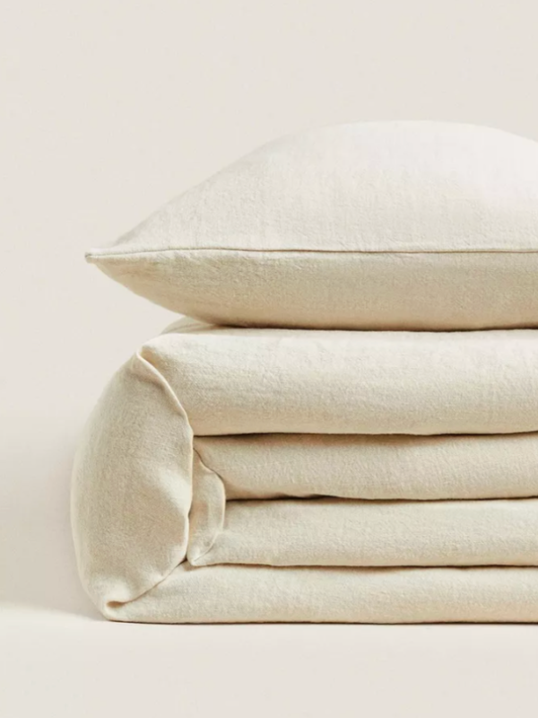 Thanksgiving decorations table