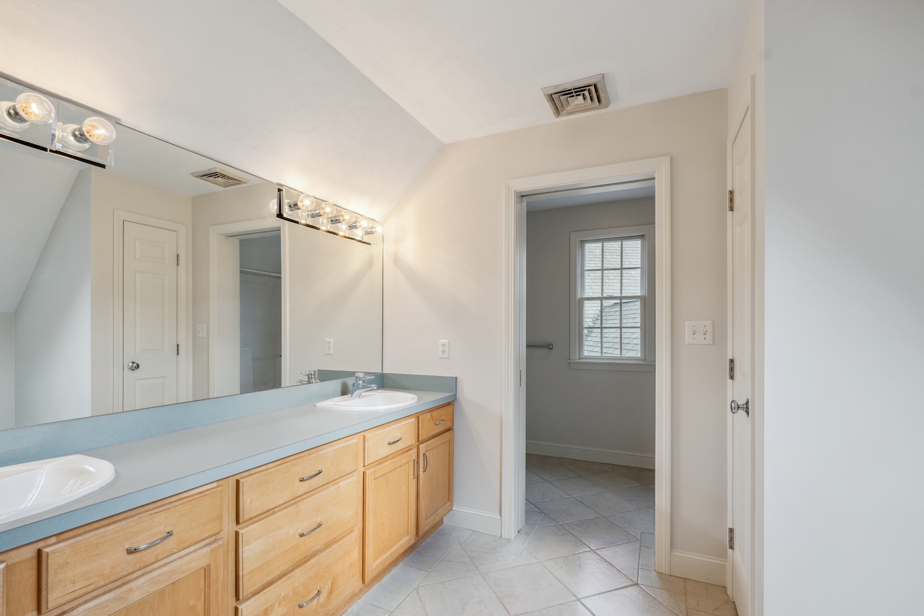 bathroom renovation mistakes to avoid