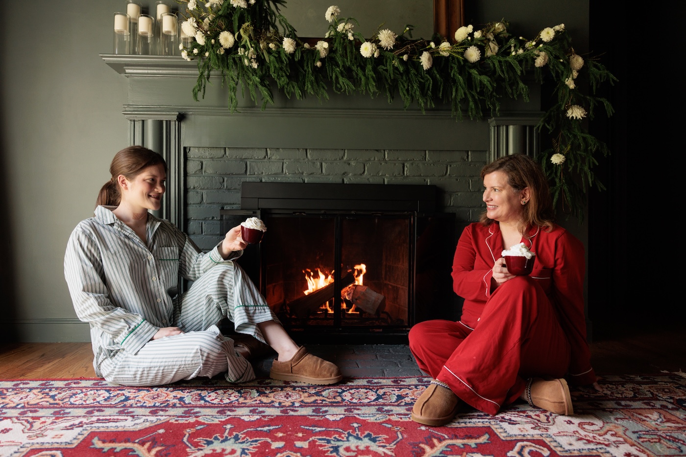 how to make a Christmas garland for staircase