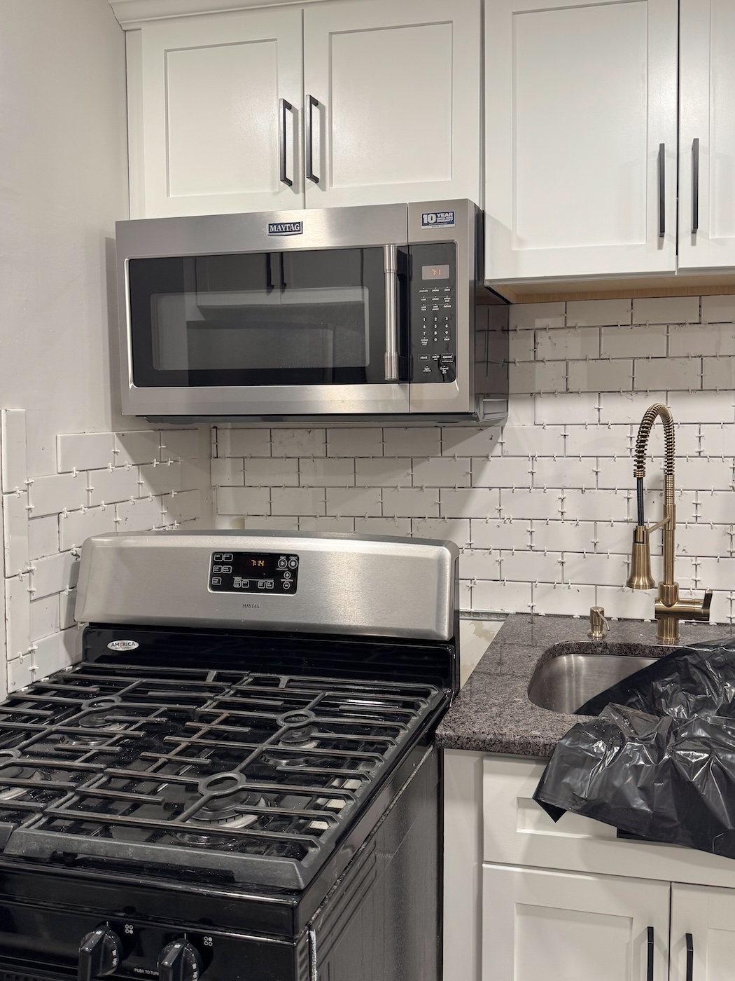 installing backsplash tile install backsplash tile cost